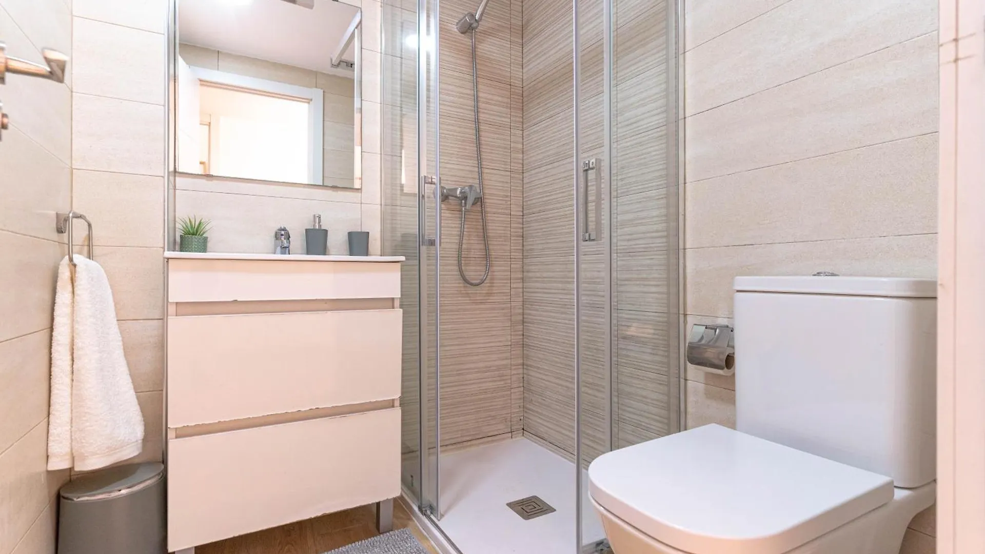 Gran Apartamento Sagrada Familia Барселона Апартаменты