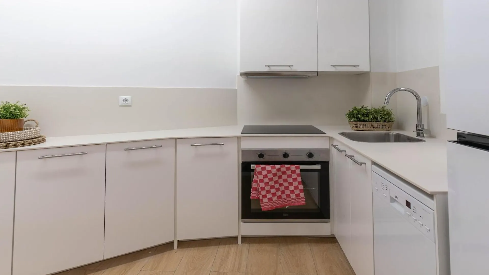 Gran Apartamento Sagrada Familia Барселона